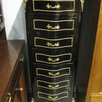 539 5543 CHEST OF DRAWERS
